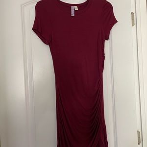 Short sleeve ruched Francesca’s dress.
